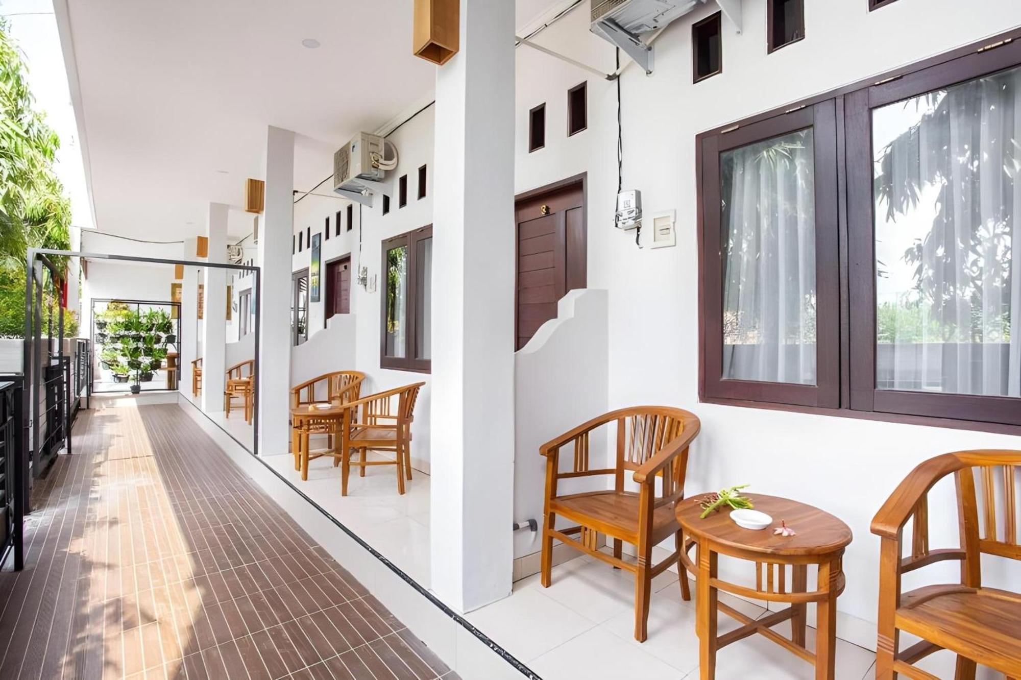 Oyo 1207 Pondok 789 Near Canggu Echo Beach Eksteriør bilde